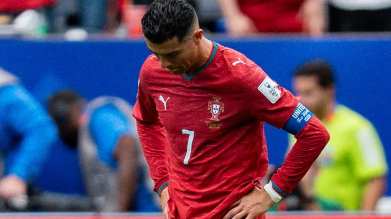 Suigrači ga ignoriraju, javnost razapinje: Pogledajte odgovor Ronalda