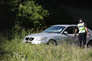 Mladi vozač u BMW-u bježao policiji: Probio rampe, a pazite &scaron;to mu se onda dogodilo