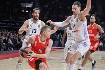 Hezonja se oprostio od &scaron;efa uz poruku koja je nasmijala navijače: 'Odgovori na poruke ponekad..'