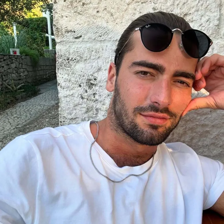 &Scaron;ime Elez prvi put progovorio nakon prekida s Majom &Scaron;uput: 'Ne trčim za novom ljubavi'