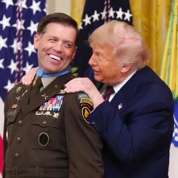 Trump zaprijetio Iranu novim napadima: 'Zaustavite svoje visoko plaćene predstavnike u Libanonu'