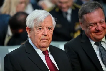 Biv&scaron;i predsjednik upozorio: 'Potrebno je iskreno raspraviti o partizanima'