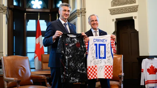 Plenković u prvom povijesnom posjetu Kanadi, susreo se s Carneyjem: '&Scaron;irimo suradnju'