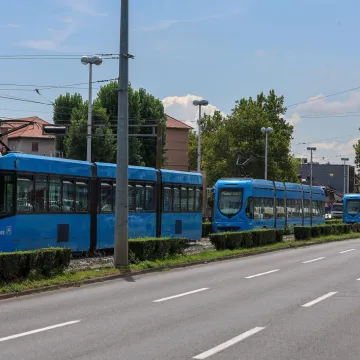 Tramvajske žice pale na ženu u centru Zagreba, ozlijeđena je: Oglasila se policija i ZET
