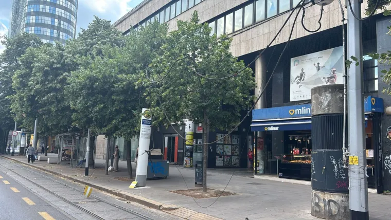 Tramvajske žice pale na ženu u centru Zagreba, ozlijeđena je: Oglasila se policija i ZET