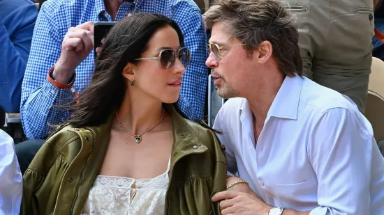 Brad Pitt želi dijete s 33 godine mlađom djevojkom: 'To mu je veći prioritet od vjenčanja'