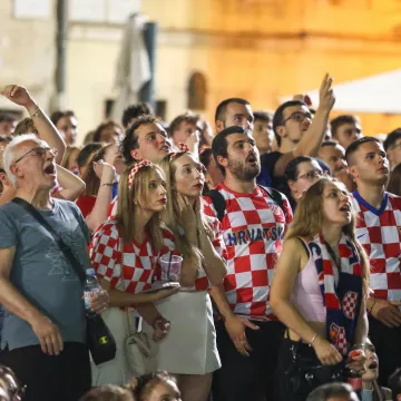 Hrvatska večeras ne spava, navijači složni: 'Ako ne pobijedimo, nismo ni zaslužili SP'
