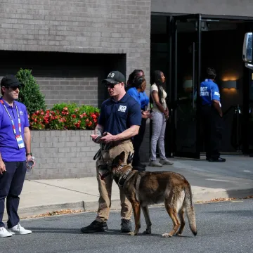 Policijski pas uz Vatrene: Hrvatska reprezentacija stigla u Toronto uz stroge mjere sigurnosti