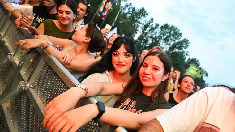 Dame iz prvog reda ukrale show: Ovako je izgledala druga večer INmusic festivala