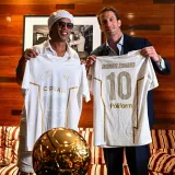 Legendarni Ronaldinho službeno potpisao ugovor s Ravennom