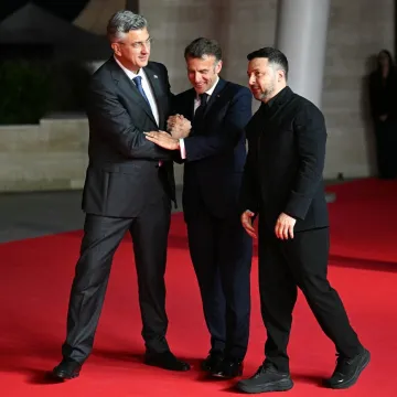 Doznajemo koga Hrvatska &scaron;alje u Pariz na vojnu paradu! Milanović će trebati prelomiti