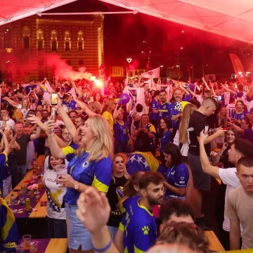 Noć za pamćenje: Ono &scaron;to su Zmajevi uradili pokrenulo je lavinu emocija, pogledajte prizore iz BiH