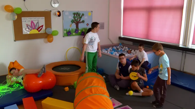 O&Scaron; Dragutina Tadijanovića iz Petrinje dobila senzornu sobu za djecu s te&scaron;koćama u razvoju
