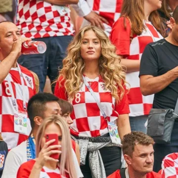Izabel Kovačić objavila fotografiju s Vanjom Modrić i dirnula pratitelje: '13 godina kasnije'