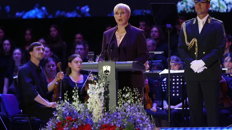 Zastala usred govora! Pogledajte &scaron;to se dogodilo predsjednici: 'Dopustite mi da zavr&scaron;im..'