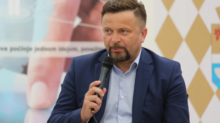 HDZ-ov načelnik vozio pijan, pazite koliko je napuhao: 'Kada me krenulo lovit i&scaron;ao sam kući'