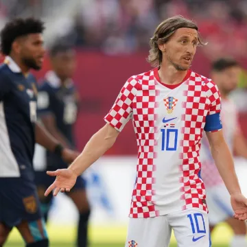 Ganski vrač prijeti da će baciti urok na Hrvatsku, ali Vatreni imaju 'tajno oružje'