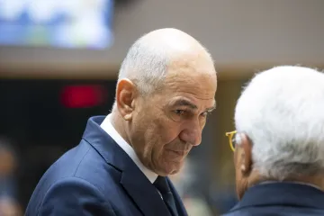 Janez Jan&scaron;a najavio: Slovenija će povući priznanje Palestine