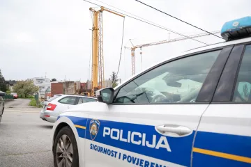 Radnik poginuo na splitskom gradili&scaron;tu nakon &scaron;to je pao dio dizalice