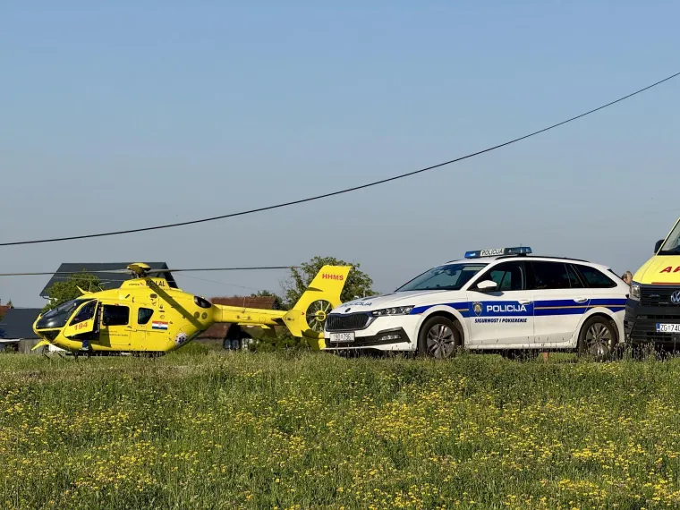 Mu&scaron;karac kod Zagreba sletio s ceste i udario u stup, helikopterom hitno prevezen u bolnicu