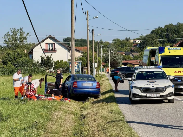 Mu&scaron;karac kod Zagreba sletio s ceste i udario u stup, helikopterom hitno prevezen u bolnicu