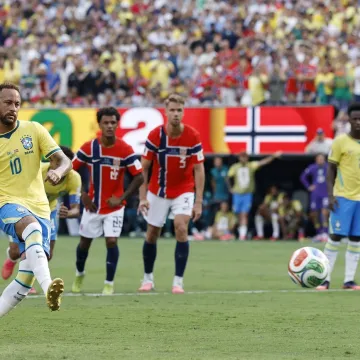 Neymar uhvaćen! Čitali mu s usana i otkrili &scaron;to je rekao norve&scaron;kom golmanu