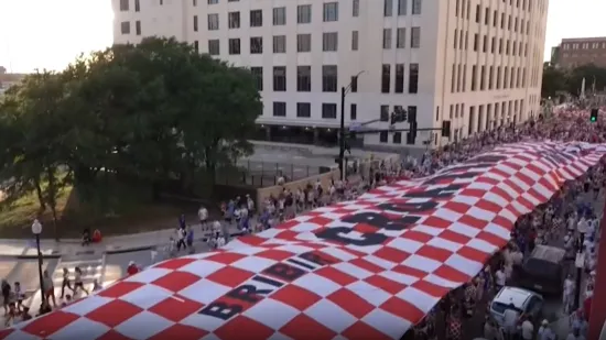 Veličanstvena hrvatska zastava iz Amerike se vraća kući, ali prijateljstvo ostaje zauvijek