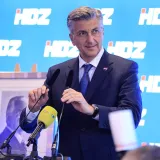 HDZ dobio 102.000 eura: Objavljen popis, evo koja tvrtka im je najvi&scaron;e uplatila