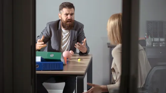 Često vas kritiziraju i to vas pogađa? Napravite ovo i okrenite u svoju prednost