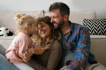 Mu&scaron;karci koji imaju djecu sretniji su u braku: Jedno dijete posebno čini razliku