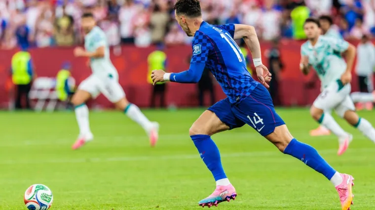 FIFA prodaje travu s finala Svjetskog prvenstva! Nećete vjerovati koliko ko&scaron;ta
