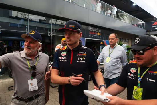 Svi pričaju o Verstappenu i Mercedesu, a biv&scaron;i F1 &scaron;ef upozorava: 'Toto nije lud da to napravi'