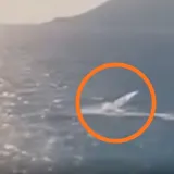 Mornari otkrili opasnu igru surfera na korak do tragedije: 'Ako te more uzme, ne vraća te'
