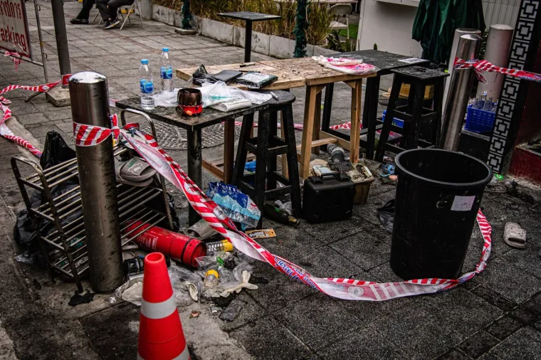 Gajbe piva zakrčile izlaz? Otkriven uzrok požara koji je ubio 27 ljudi, &scaron;iri se snimka iz puba užasa