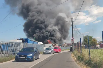 U dvori&scaron;tu tvrtke Cezar planuo kamion s prikolicom! Oglasili se vatrogasci