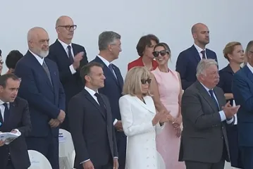 Svi su gledali u premijerovu suprugu: Ana Maslać Plenković u Parizu zablistala u elegantnom izdanju