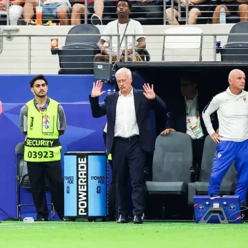 Francuski mediji ne &scaron;tede svoje zvijezde: Mbapp&eacute; i dru&scaron;tvo na udaru nakon ispadanja
