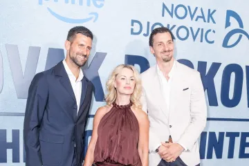 Ibrahimović pozirao s partnericom na premijeri Đokovićevog filma: Rijetko su skupa u javnosti