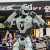 Tko jo&scaron; gleda ljude? Ovo je humanije: U Kini se tuku roboti!