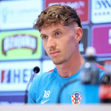 Hrvatski reprezentativac uplovio u bračnu luku: Kristijan Jakić oženio se uspje&scaron;nom vizažisticom