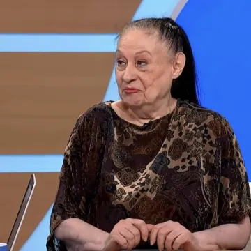 Oti&scaron;la je jedna od najvećih diva: Preminula je srpska glumica i pjevačica Olivera Katarina