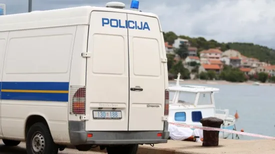 Unajmili dva katamarana pa nestali s dugovima: &Scaron;teta se mjeri u stotinama tisuća eura
