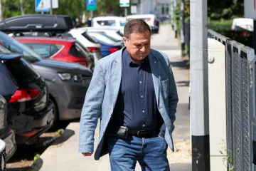 Procurilo kako je Pavlek 'kupio' uhićenog direktora: Stipendija, 160.000 eura mita...