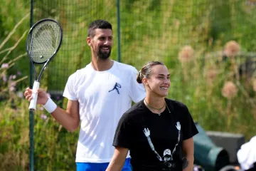 Teniska bomba! Novak Đoković i Arina Sabaljenka zajedno na terenu