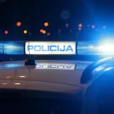 Drama kod Crikvenice zbog karata: Mladići napadali konduktera pa kamenovali autobus