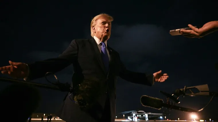 Donald Trump: 'Hormu&scaron;ki tjesnac otvorit će se vrlo brzo ili slijedi težak udarac'