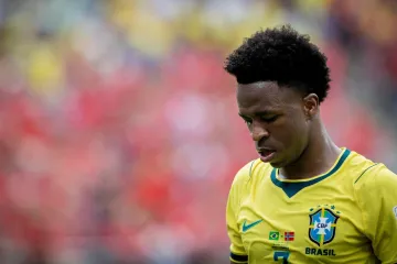 Vinicius dobio novu ponudu Real Madrida pa povukao čudan potez