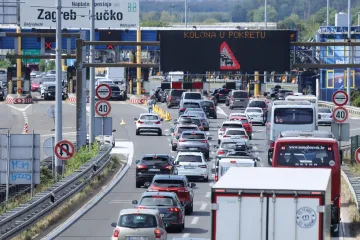 Gužve prema moru od ranog jutra: Pogledajte kolone na Lučkom, vozi se uz zastoje