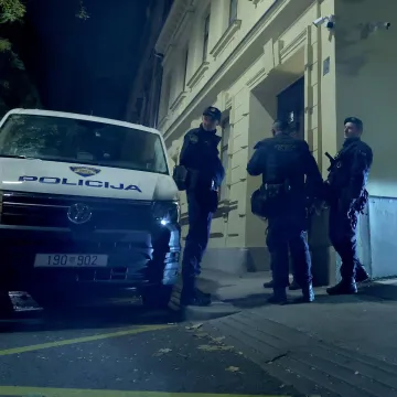 Pamtit će ovu subotu! Četiri puta provalio u isti kafić, ali u subotu je naletio na policajce