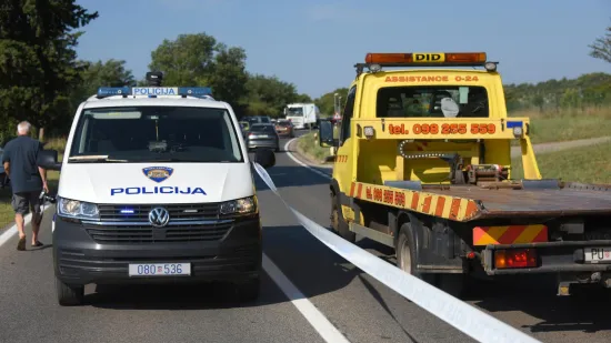 Te&scaron;ka nesreća kod Zagreba: Sudarili se motor i automobil, jedna osoba poginula